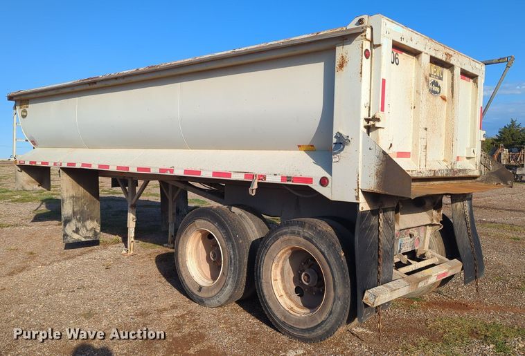 image for item MX9478 2011 Hilbilt  end dump trailer