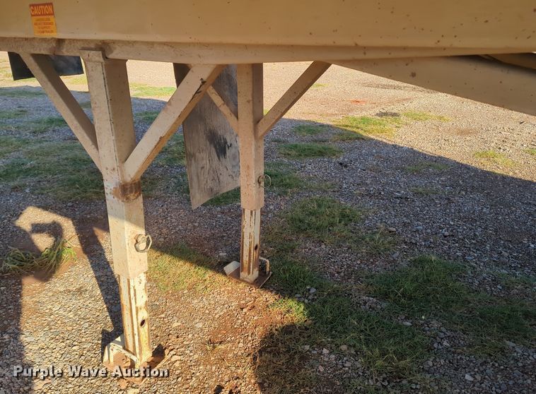 image for item MX9478 2011 Hilbilt  end dump trailer