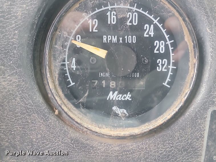 image for item MX9966 1979 Mack RL600L  water truck