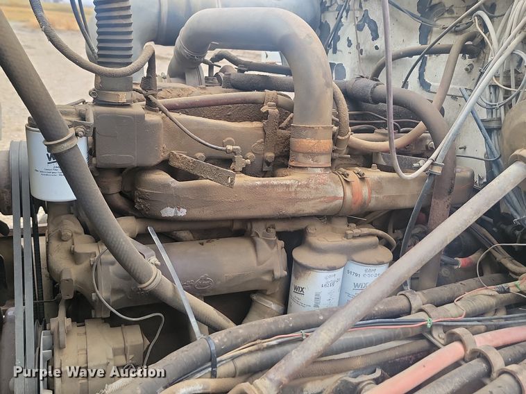 image for item MX9966 1979 Mack RL600L  water truck