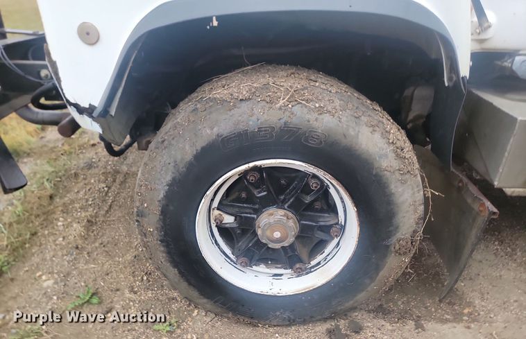 image for item MX9966 1979 Mack RL600L  water truck