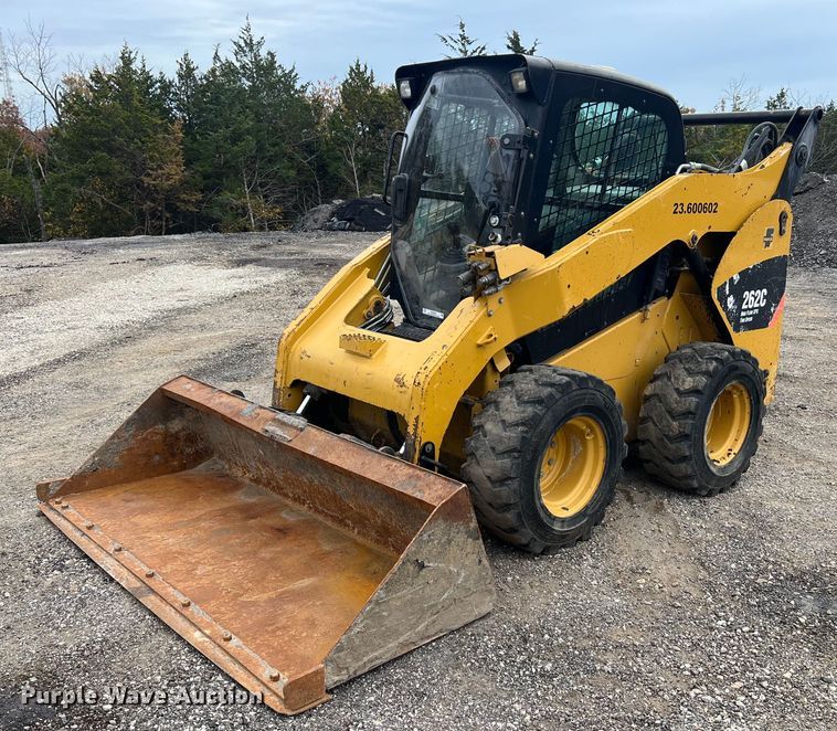 image for item NA9294 2011 Caterpillar 262C  skid steer loader