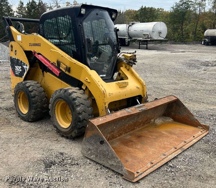 image for item NA9294 2011 Caterpillar 262C  skid steer loader