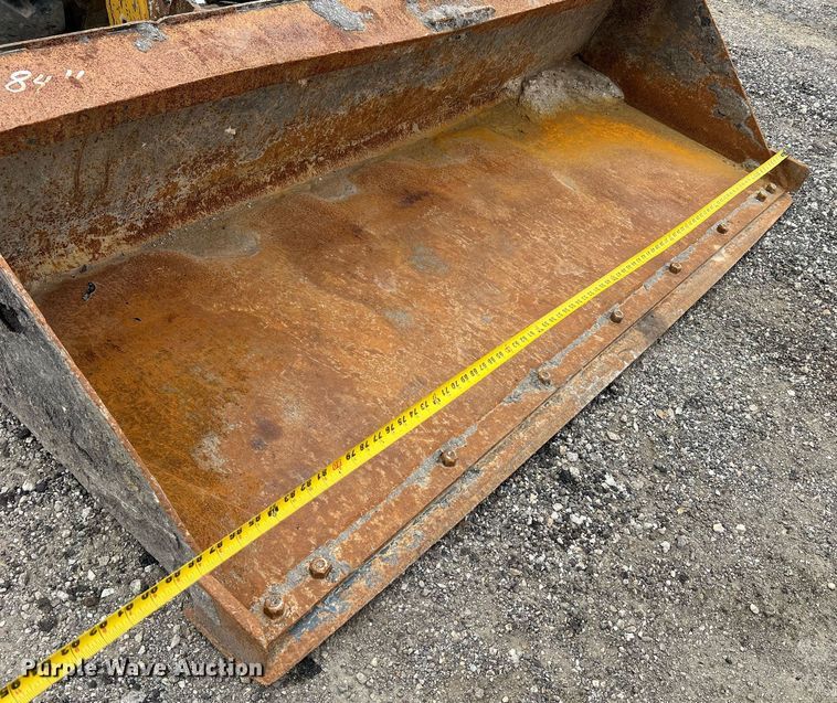 image for item NA9294 2011 Caterpillar 262C  skid steer loader