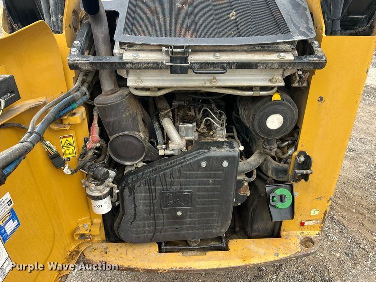 image for item NA9294 2011 Caterpillar 262C  skid steer loader