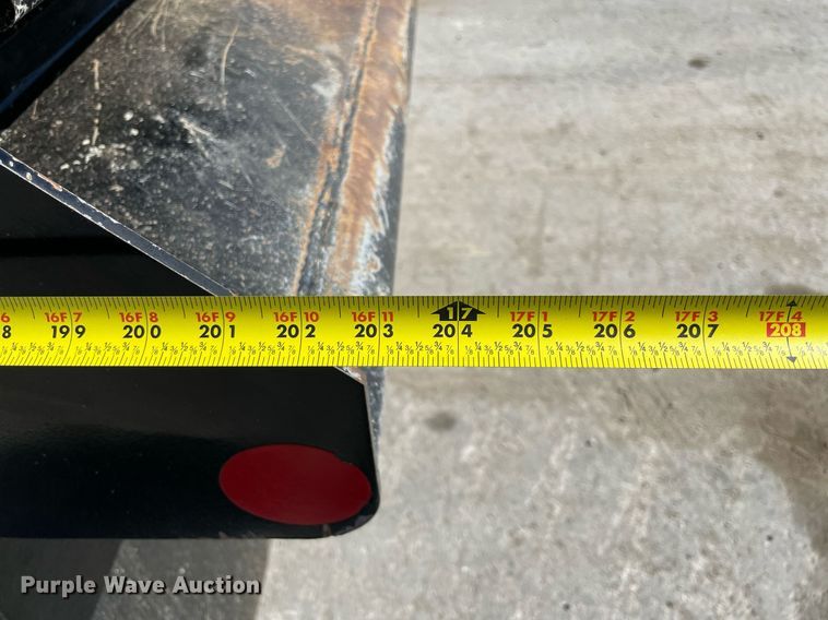 image for item NA9671 2022 Peterbilt 348  dump truck