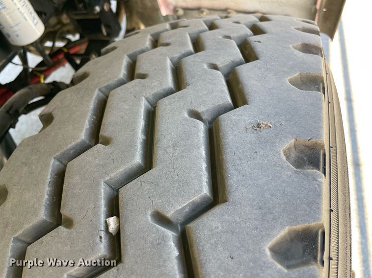 image for item NA9671 2022 Peterbilt 348  dump truck