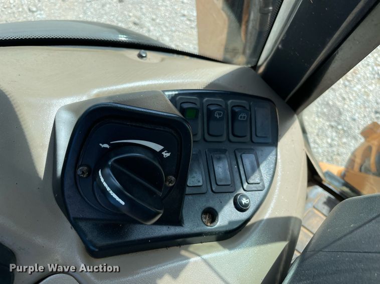 image for item NA9672 2013 Case 580N  backhoe