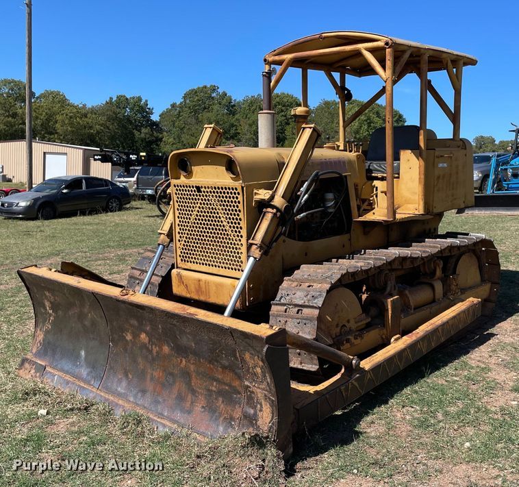 image for item NA9675 1965 Case 1000D  dozer