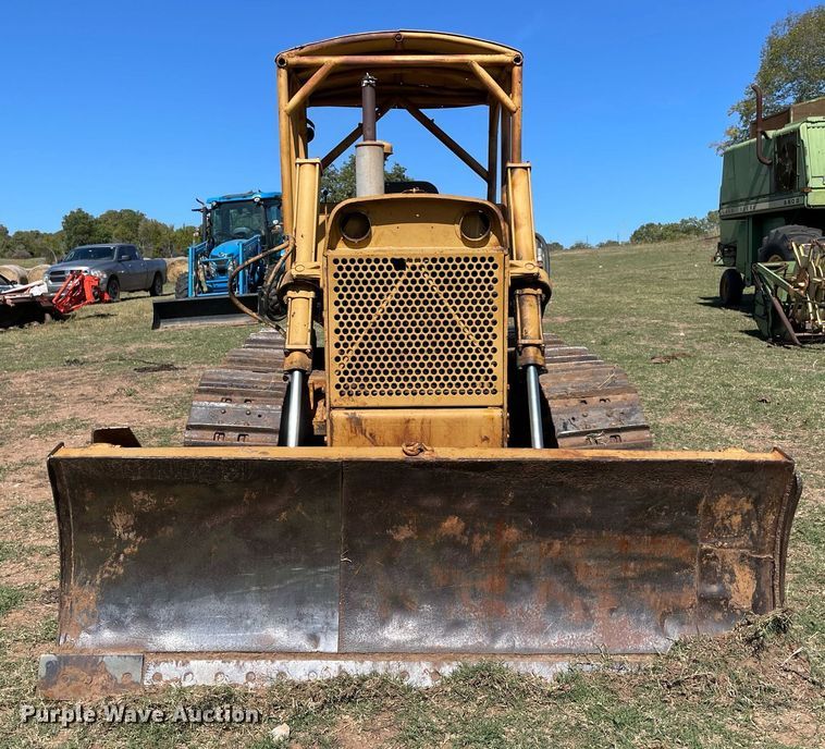 image for item NA9675 1965 Case 1000D  dozer