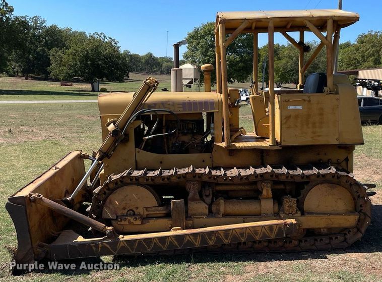 image for item NA9675 1965 Case 1000D  dozer