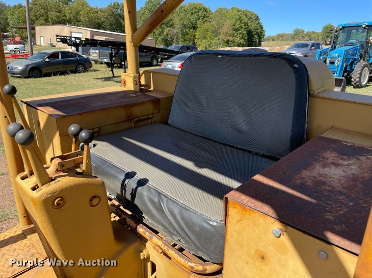 image for item NA9675 1965 Case 1000D  dozer