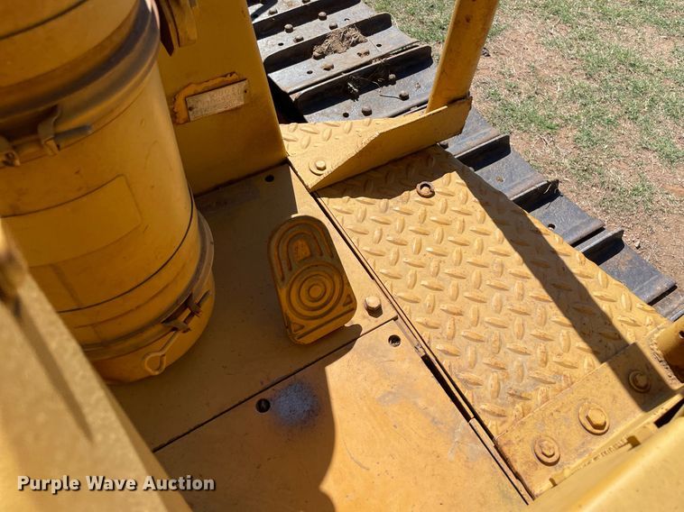 image for item NA9675 1965 Case 1000D  dozer