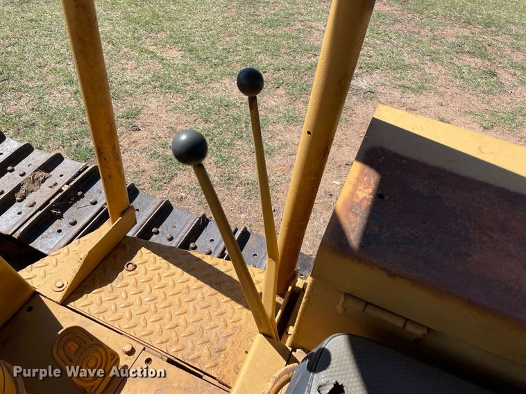 image for item NA9675 1965 Case 1000D  dozer