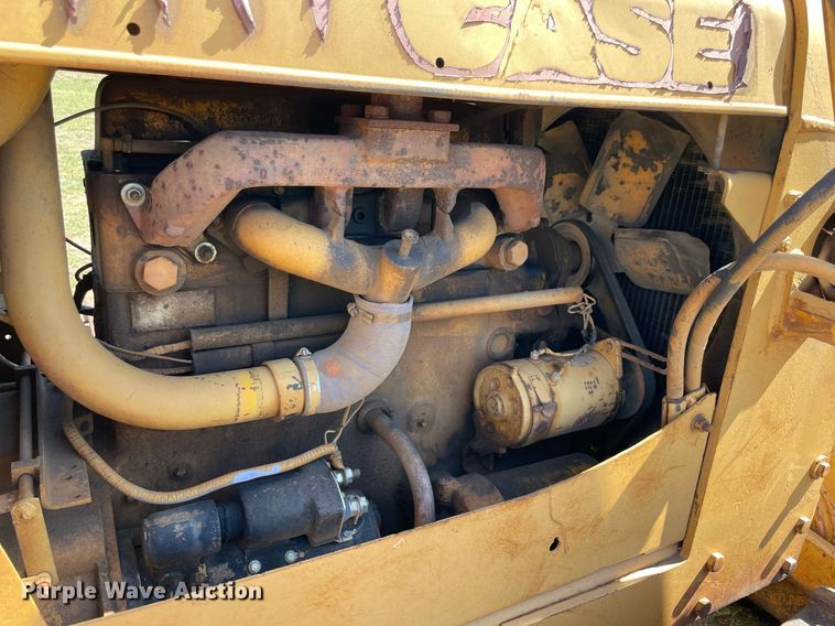 image for item NA9675 1965 Case 1000D  dozer