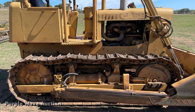 image for item NA9675 1965 Case 1000D  dozer