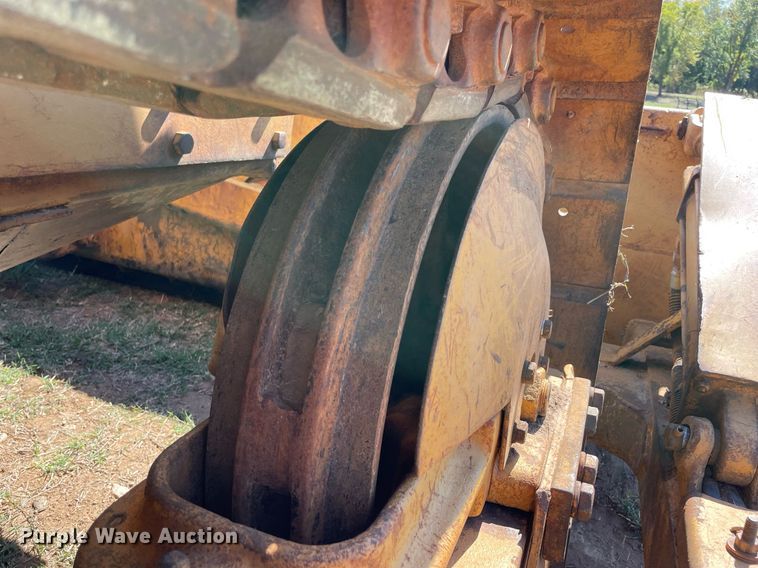 image for item NA9675 1965 Case 1000D  dozer