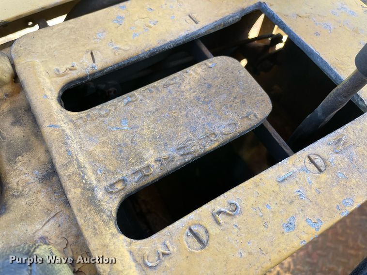 image for item NA9682 1984 Caterpillar D6D  dozer