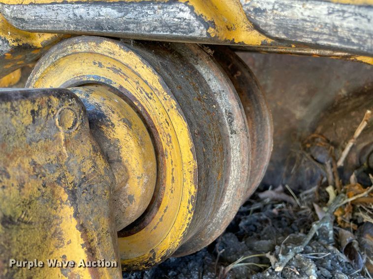 image for item NA9682 1984 Caterpillar D6D  dozer