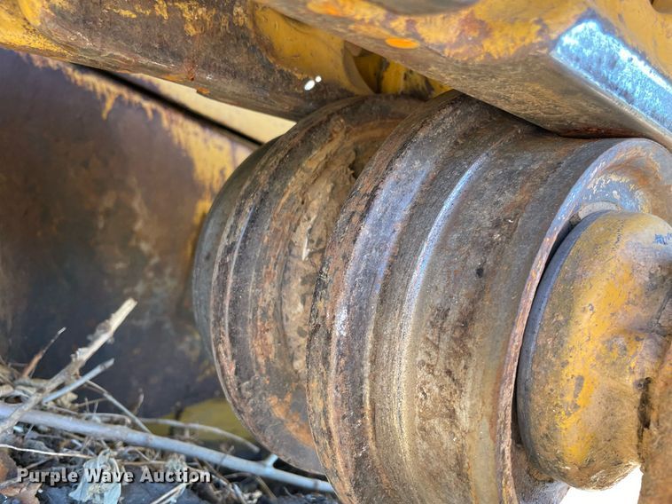 image for item NA9682 1984 Caterpillar D6D  dozer