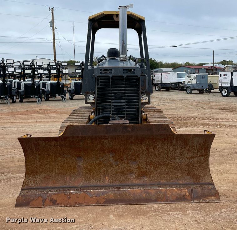 image for item NA9684 2007 John Deere 450J LT dozer