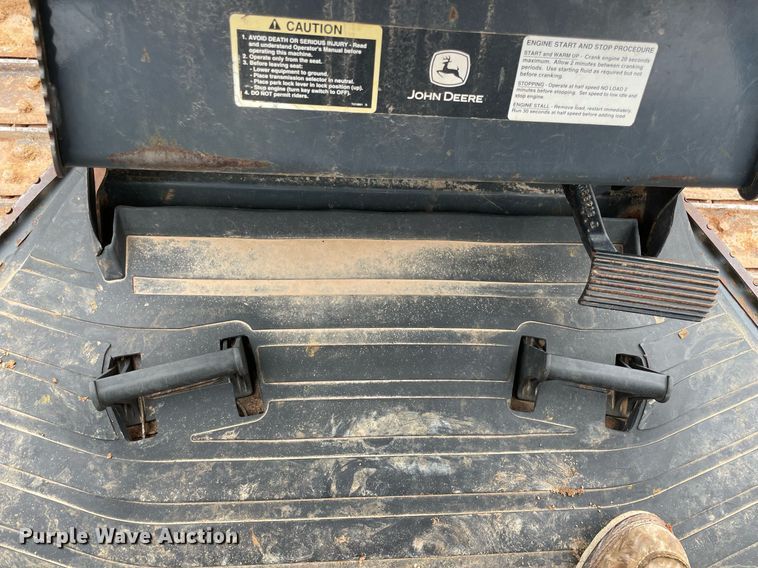 image for item NA9684 2007 John Deere 450J LT dozer