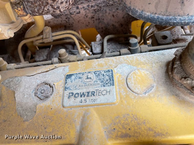image for item NA9684 2007 John Deere 450J LT dozer