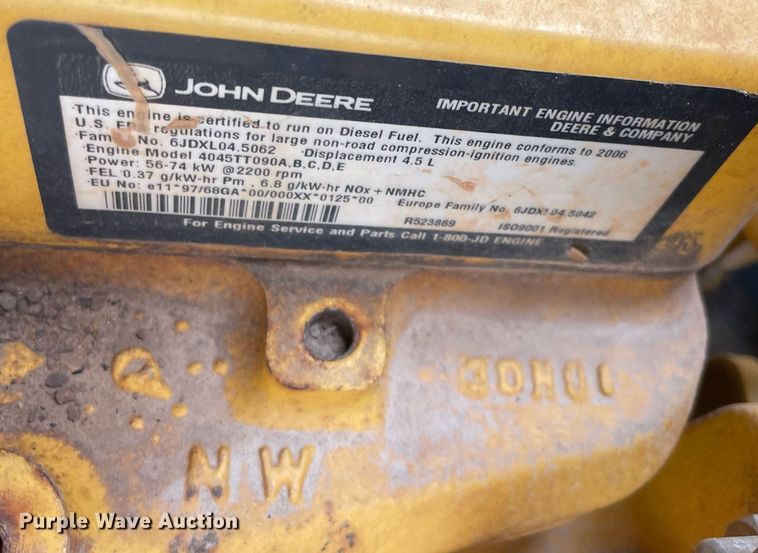 image for item NA9684 2007 John Deere 450J LT dozer