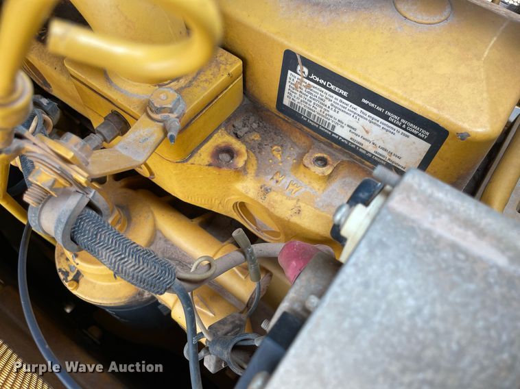 image for item NA9684 2007 John Deere 450J LT dozer