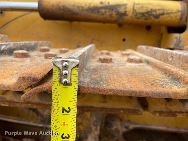 image for item NA9684 2007 John Deere 450J LT dozer