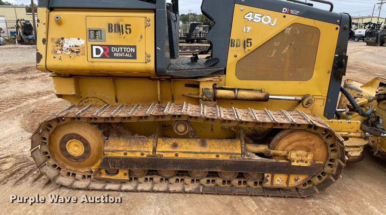 image for item NA9684 2007 John Deere 450J LT dozer