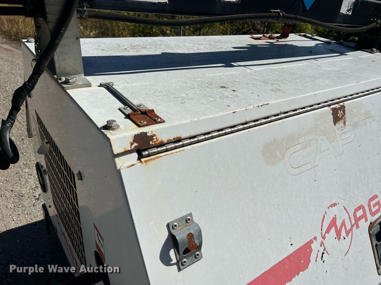 image for item NI9027 2005 Magnum 4060M-MH  light plant