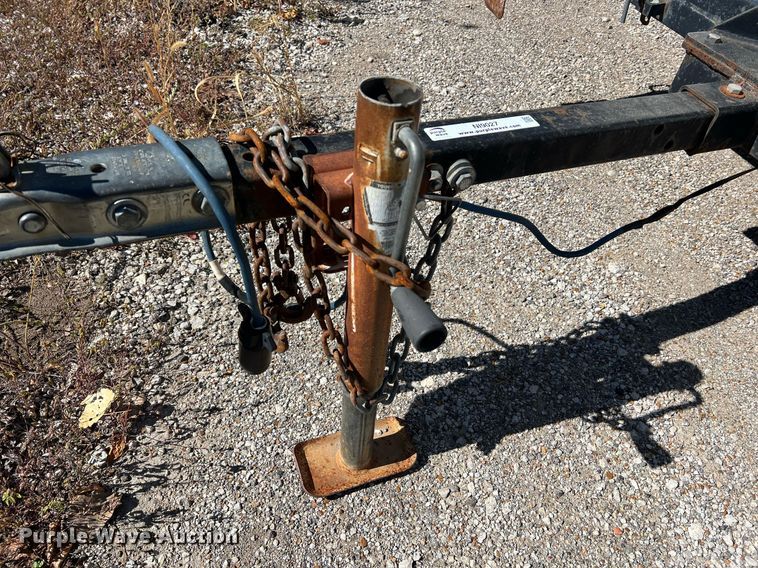 image for item NI9027 2005 Magnum 4060M-MH  light plant