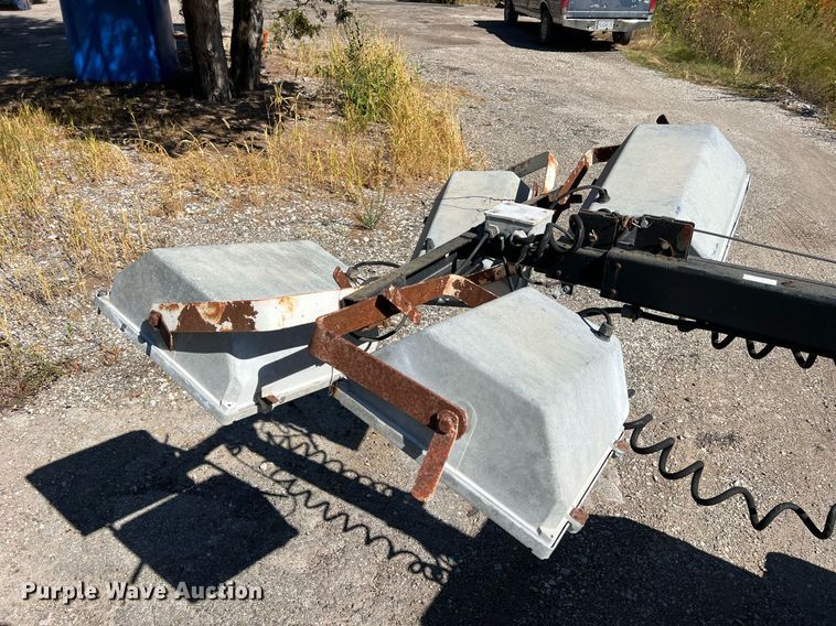 image for item NI9027 2005 Magnum 4060M-MH  light plant