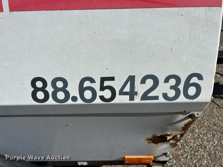 image for item NI9027 2005 Magnum 4060M-MH  light plant