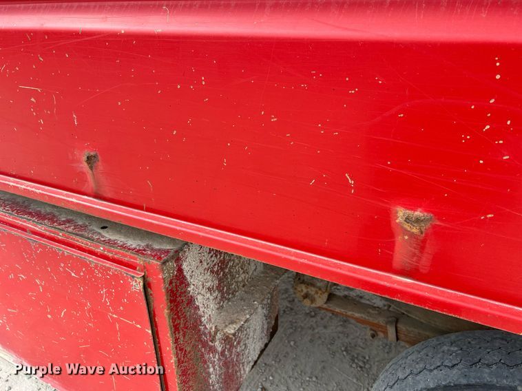 image for item NI9096 2006 Ford F550 Super Duty XL  chipper truck