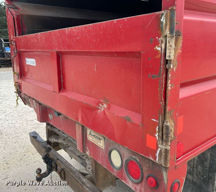 image for item NI9096 2006 Ford F550 Super Duty XL  chipper truck