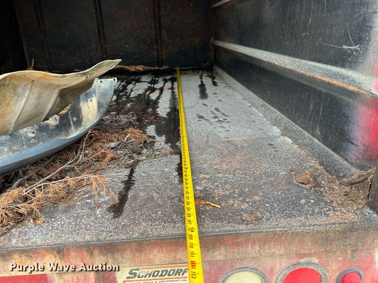 image for item NI9096 2006 Ford F550 Super Duty XL  chipper truck