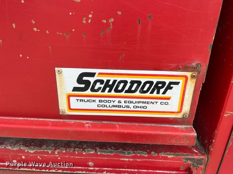 image for item NI9096 2006 Ford F550 Super Duty XL  chipper truck