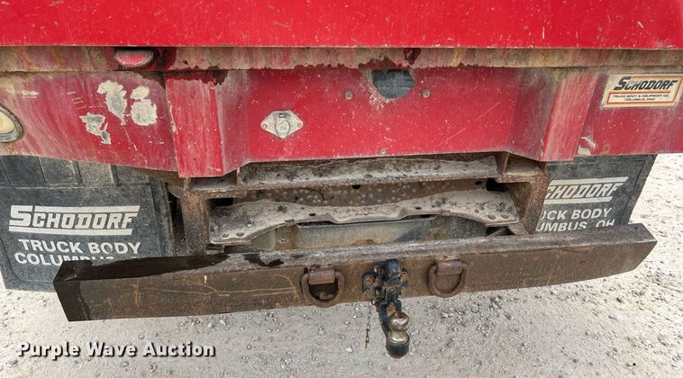 image for item NI9096 2006 Ford F550 Super Duty XL  chipper truck