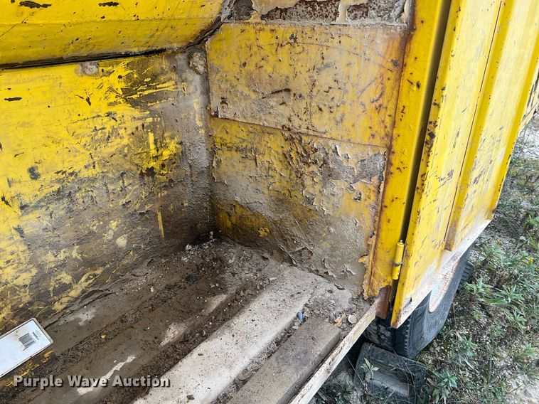 image for item NI9101 1994 Ford F700  fuel truck