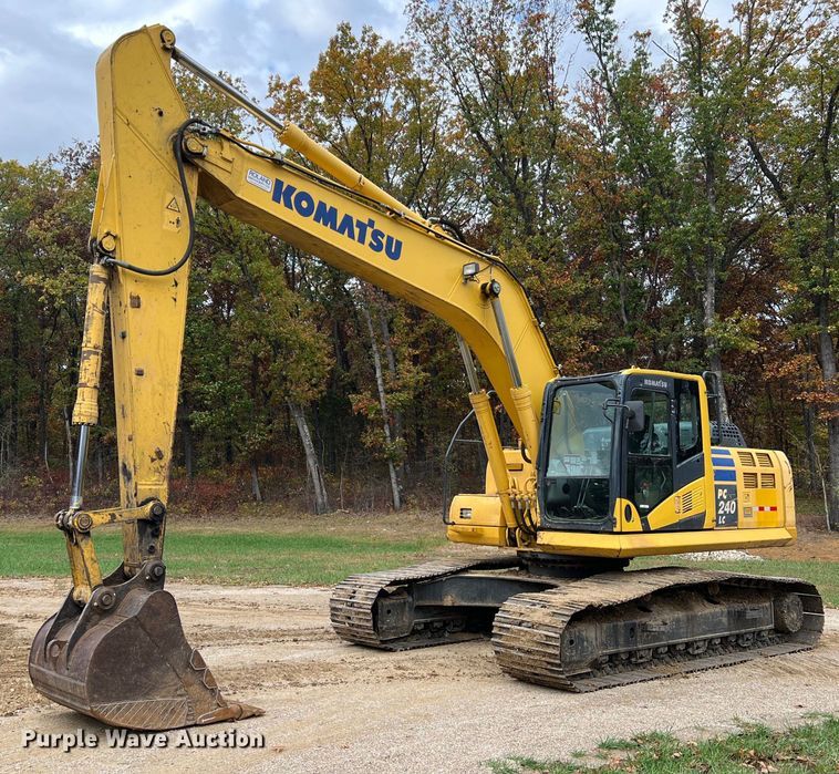 image for item NI9102 2013 Komatsu PC240LC-10  excavator