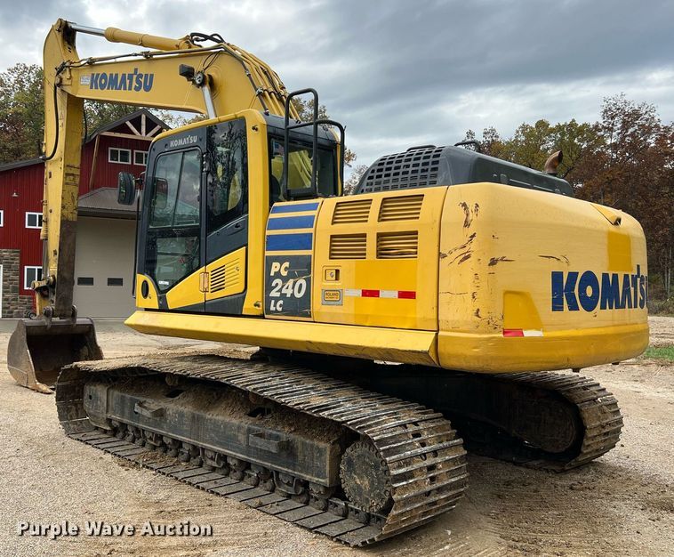 image for item NI9102 2013 Komatsu PC240LC-10  excavator