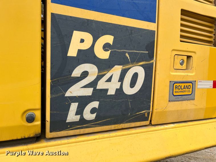 image for item NI9102 2013 Komatsu PC240LC-10  excavator