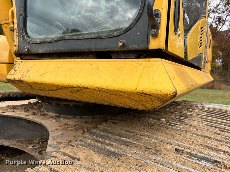 image for item NI9102 2013 Komatsu PC240LC-10  excavator