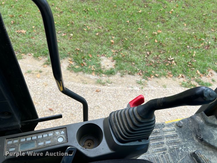 image for item NI9102 2013 Komatsu PC240LC-10  excavator