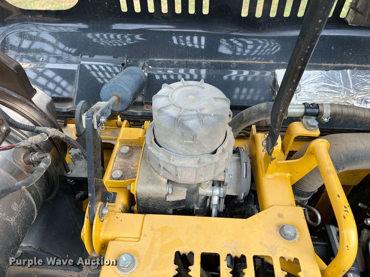 image for item NI9102 2013 Komatsu PC240LC-10  excavator