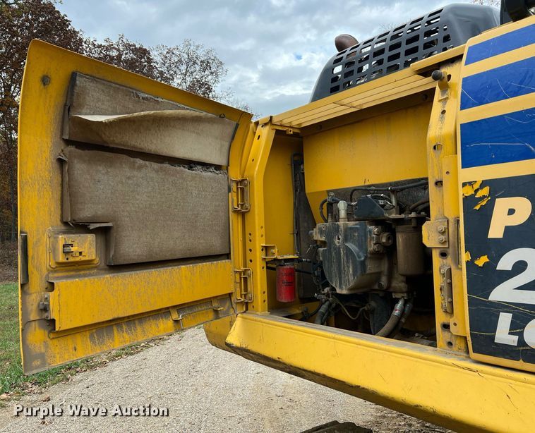 image for item NI9102 2013 Komatsu PC240LC-10  excavator