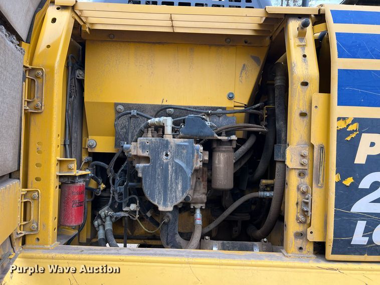 image for item NI9102 2013 Komatsu PC240LC-10  excavator