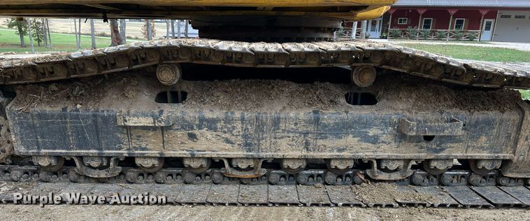 image for item NI9102 2013 Komatsu PC240LC-10  excavator